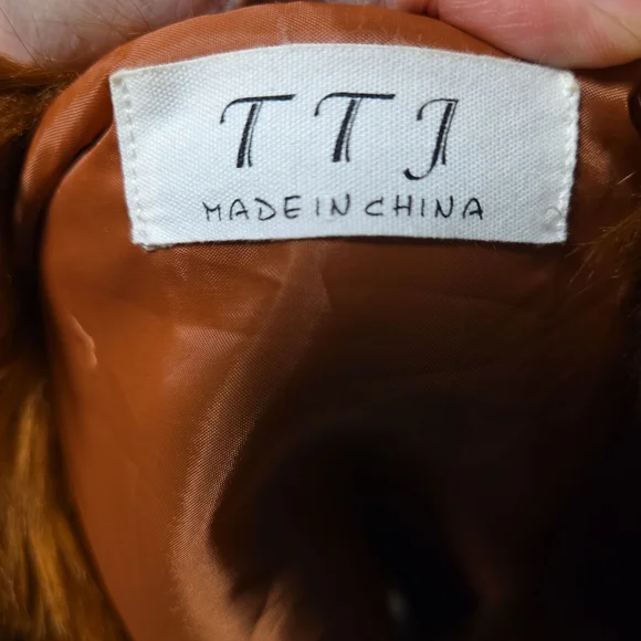 🎉HP🎉 Chic Brown Faux Fur Vest - Picture 5 of 9